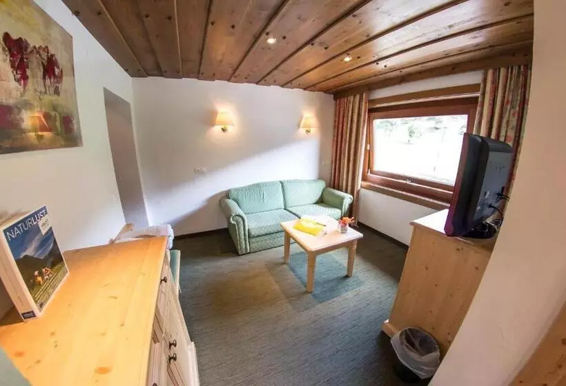 ジュニアスイート, Schi  Und Wanderhotel Berghof
