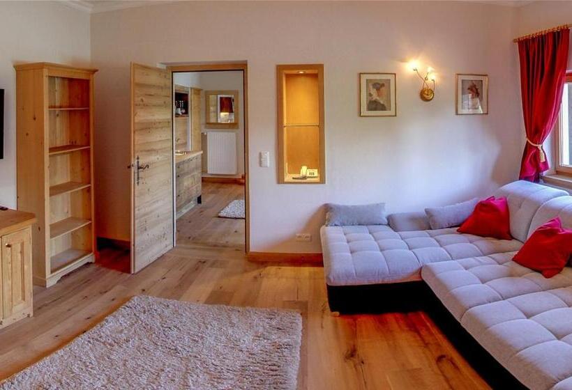 آپارتمان 2 خوابه با بالکن, Serviced Apartments Villa Licht