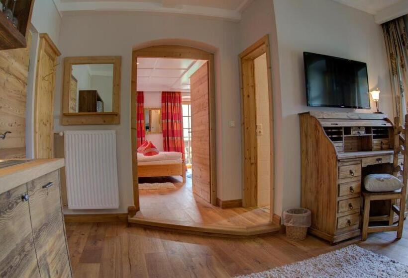 آپارتمان 2 خوابه با بالکن, Serviced Apartments Villa Licht