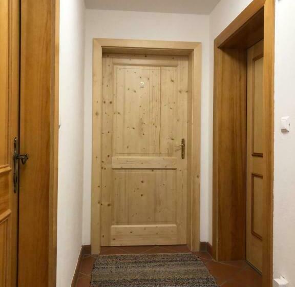 اتاق استاندارد با چشم‌انداز دریاچه, Bauernhof Landhaus Hofer