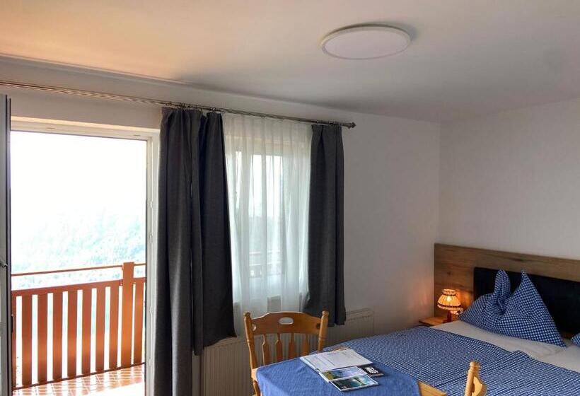 اتاق استاندارد با چشم‌انداز دریاچه, Bauernhof Landhaus Hofer