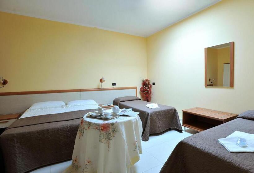 Quarto Quádruplo Estandar, B&b Casa Augello