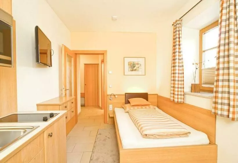 スタンダードシングルルーム, Bauernhofpension Herzog Zu Laah