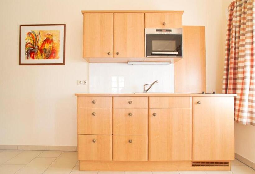 Номер Стандарт, Bauernhofpension Herzog Zu Laah