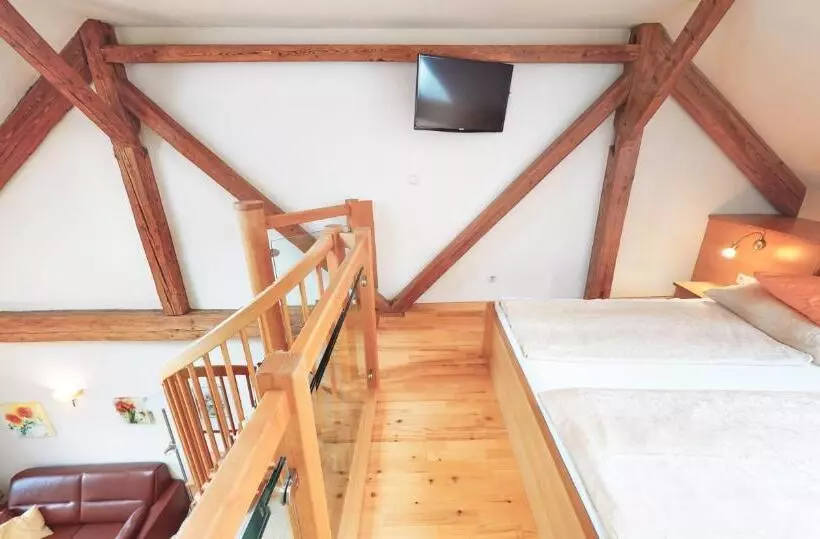１ベッドルームドゥプレックスアパートメント, Bauernhofpension Herzog Zu Laah