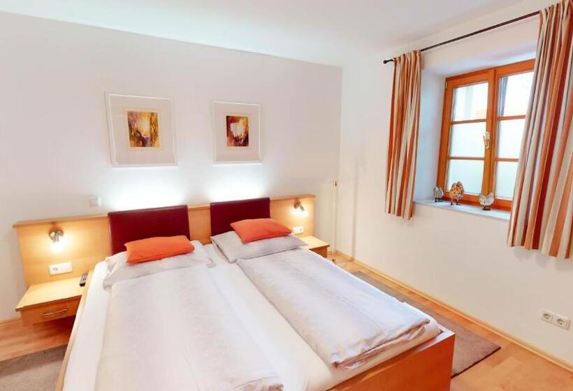 דירת חדר, Bauernhofpension Herzog Zu Laah