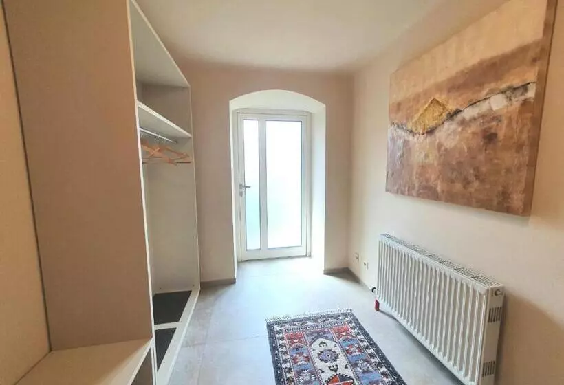 庭の見える１ベッドルームアパートメント, Bauernhofpension Herzog Zu Laah