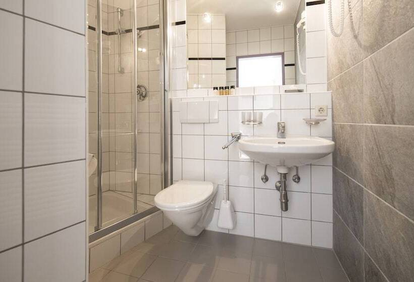 1ベッドルームアパートメント, Crystls Apart