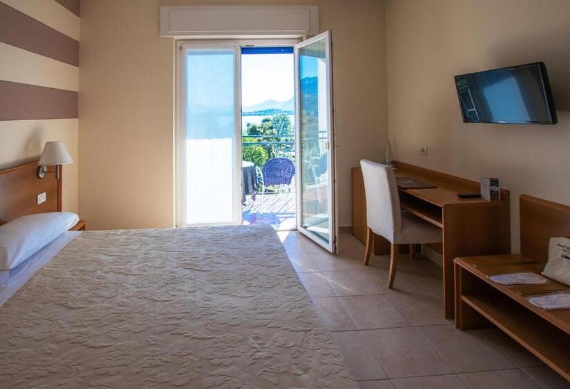 스탠다드 룸 호수 전망, Alpi