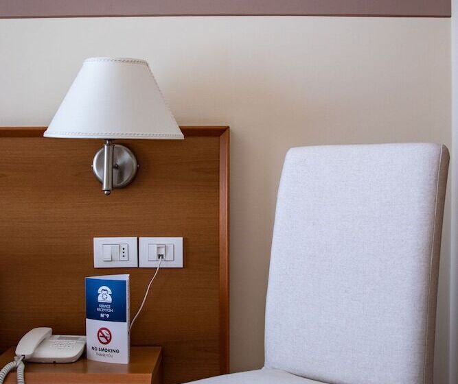 스탠다드 룸 호수 전망, Alpi