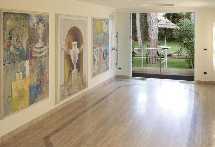 اتاق لوکس, Gallia & Resort