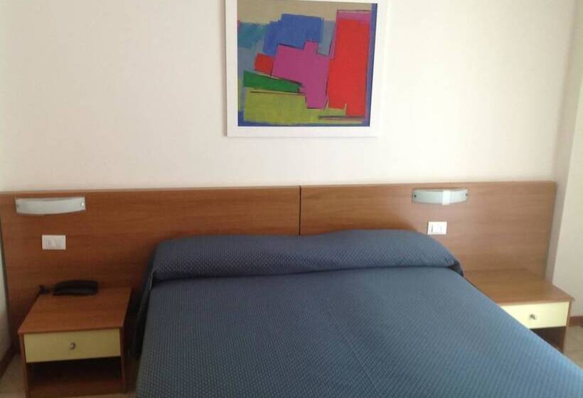 Pokój Standard, Ivana