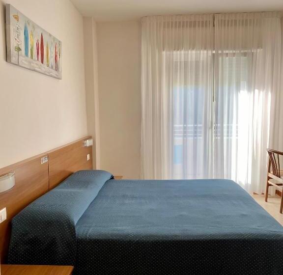 Pokój Deluxe z Balkonem, Ivana