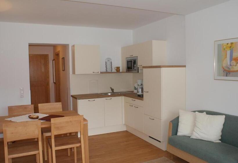 סטודיו סטנדרט עם מרפסת, Kolbitsch Am Weissensee Ein Seeblick Der Verzaubert Inklusive Premiumcard