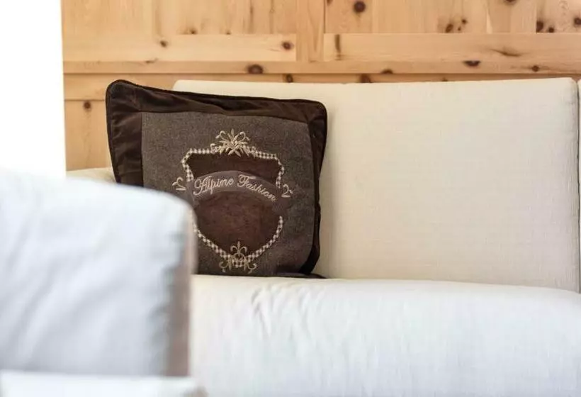 Standard-huone, Leitner
