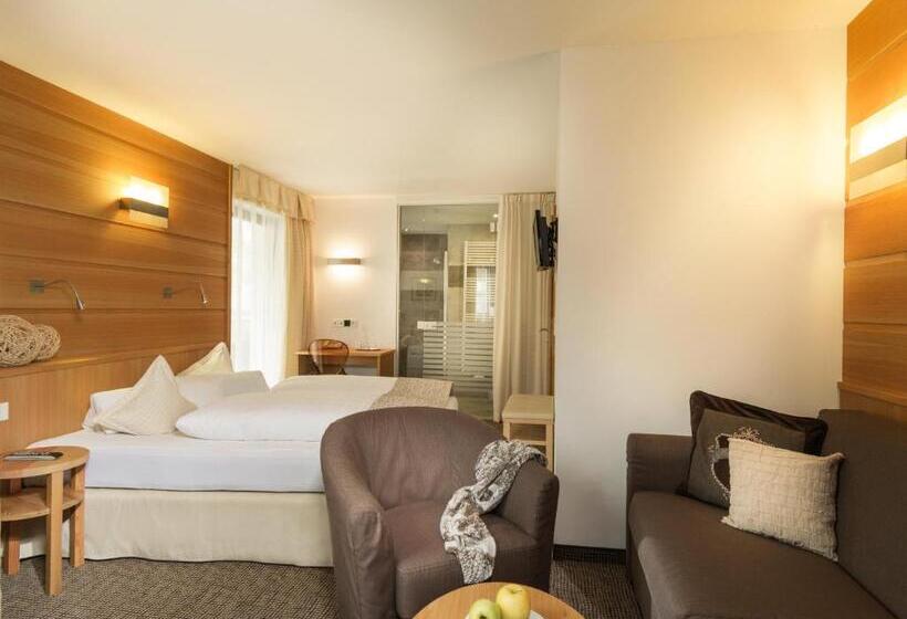 수피리어 룸, Leitner