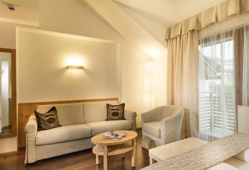 수피리어 룸, Leitner