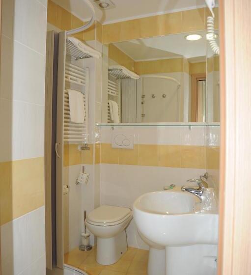 غرفة إقتصادية, Rivamare