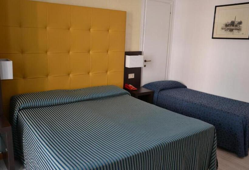 חדר סופריור, Stockholm