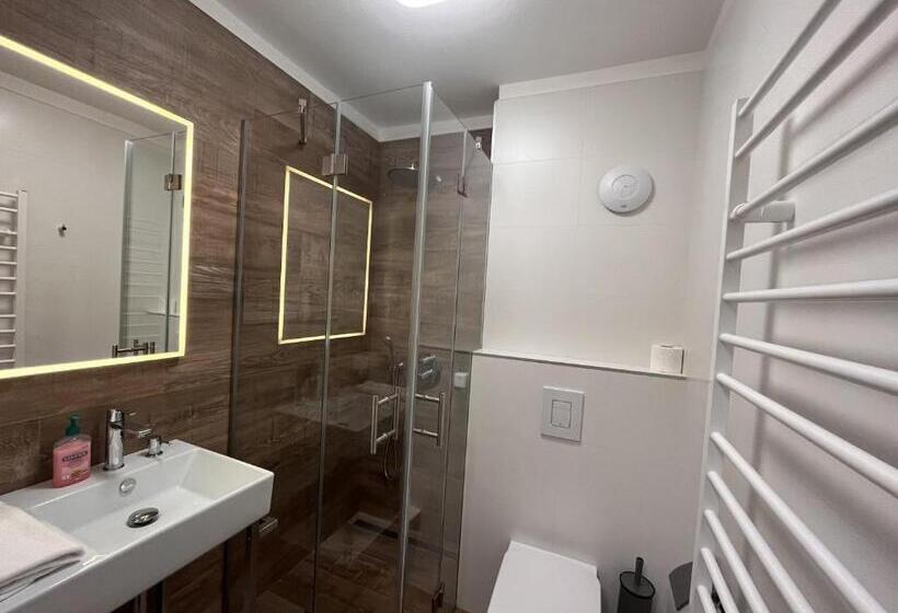 اتاق خانوادگی, Stubnerhof