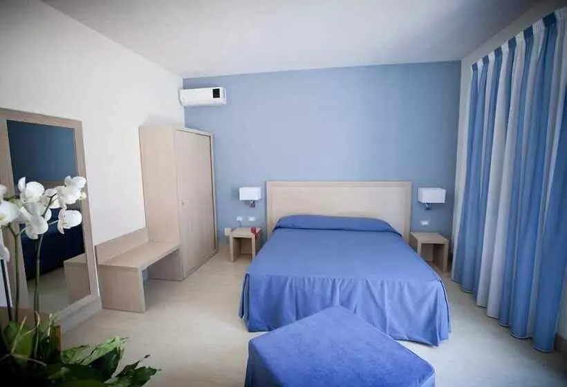 اتاق استاندارد سه نفره, Sunset Beach