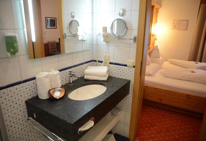 חדר בסיסי עם מרפסת, Zimmerbräu