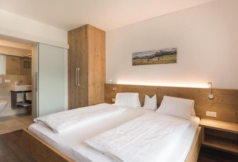 غرفة قياسية, Panorama Hotel Garni Bühlerhof