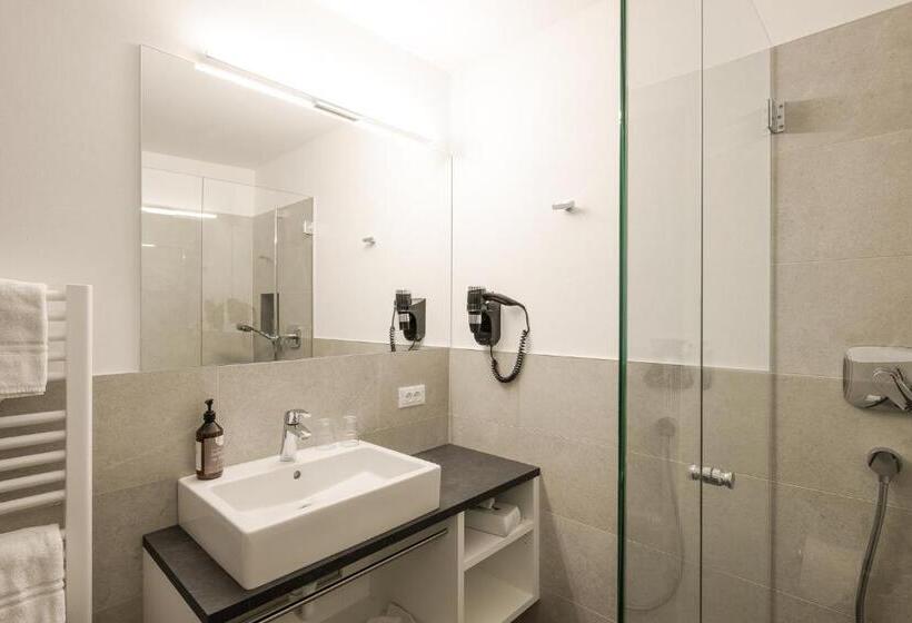 سوئیت با بالکن, Panorama Hotel Garni Bühlerhof