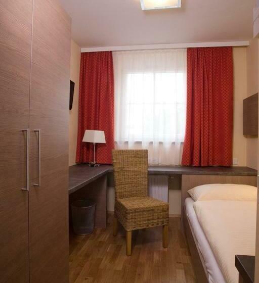 スタンダードシングルルーム, Kirchbichl