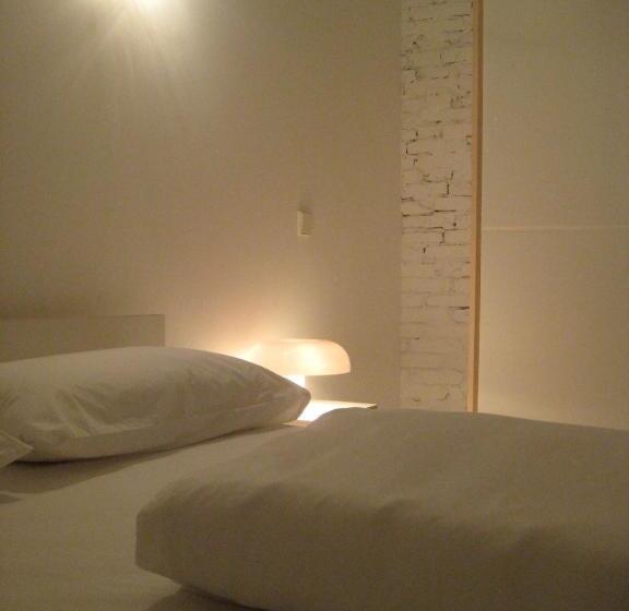 Полулюкс, Legrenzi Rooms