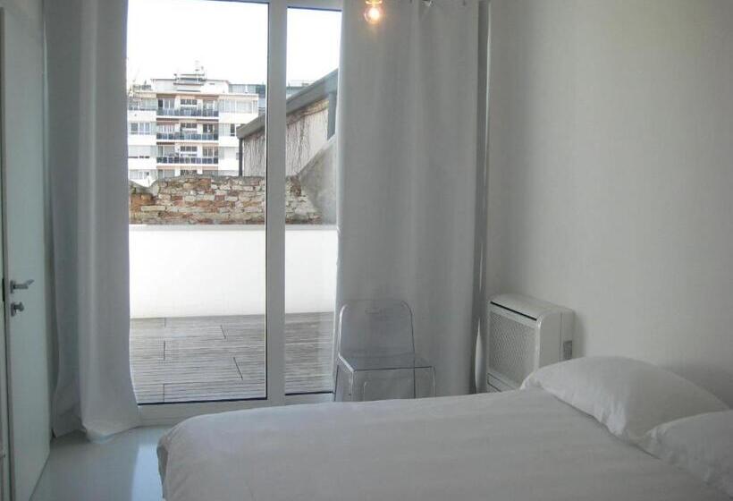 غرفة قياسية مزوَّدة بتراس, Legrenzi Rooms