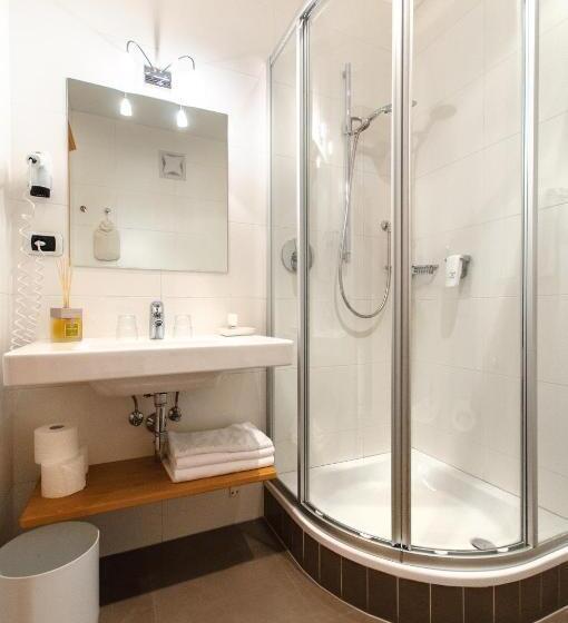 חדר סטנדרט עם מרפסת, Residence Hotel Alpinum