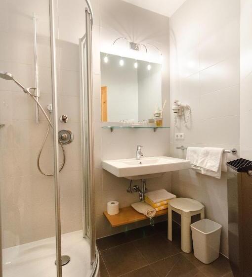 סטודיו משפחתי, Residence Hotel Alpinum