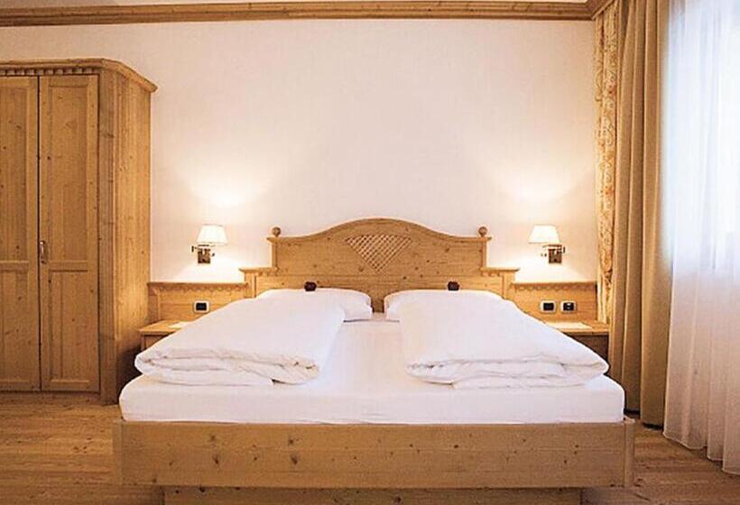 חדר משפחתי, Residence Hotel Alpinum