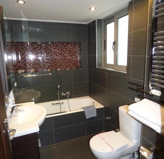 جناح, Athens Habitat