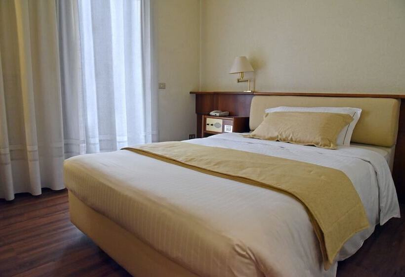 Одноместный Номер Стандарт Двуспальная Кровать, Bellavista