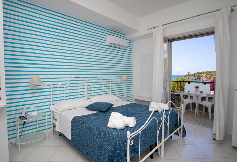 带海景的标准房, Calanca