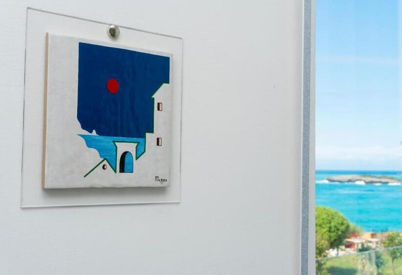 带观景的标准间, Calanca