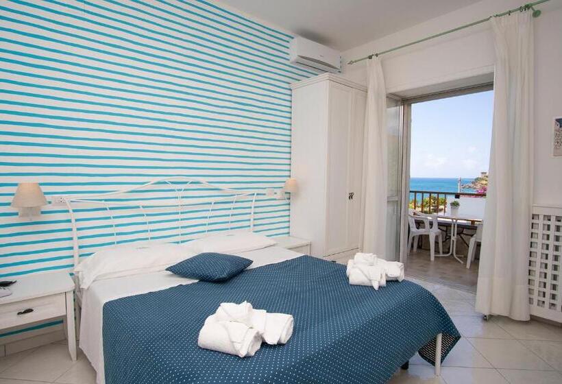 带海景的标准房, Calanca