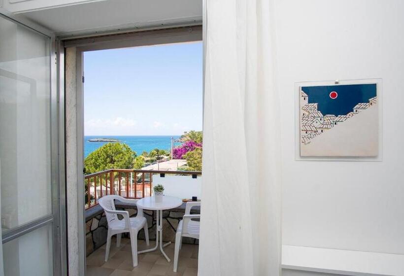 带海景的标准房, Calanca