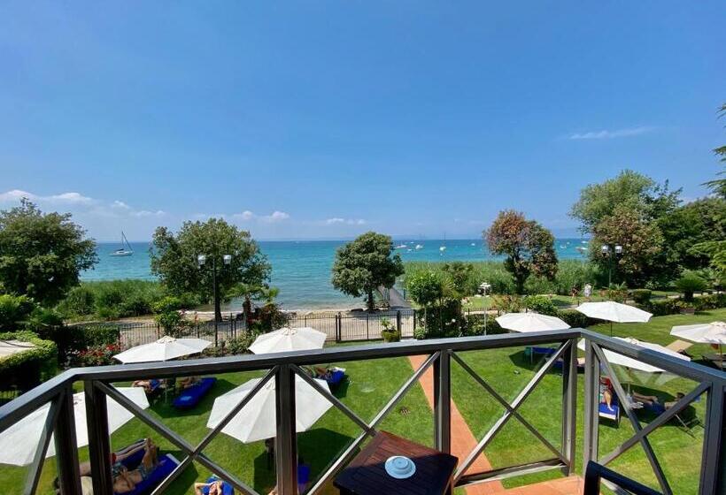 اتاق استاندارد با چشم‌انداز, Campagnola