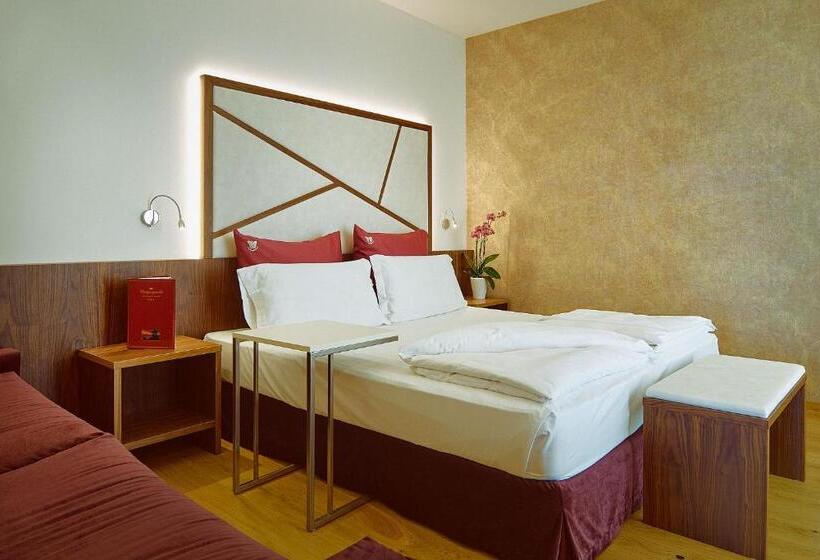 سوییت جونیور, Campagnola