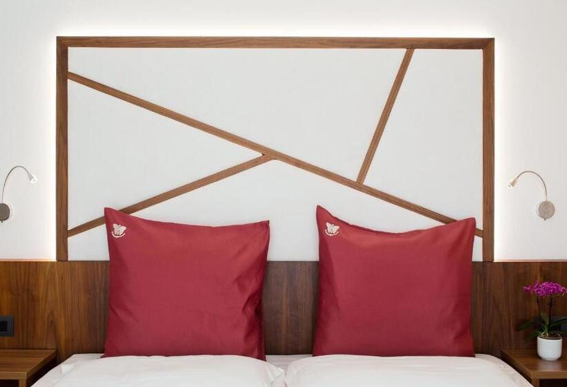 سوییت جونیور, Campagnola