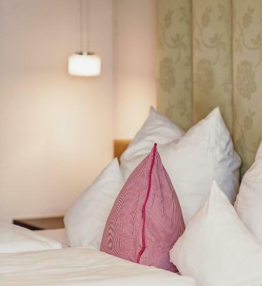 Classic room with balcony, Der Eisvogel   Wellness  & Genuss
