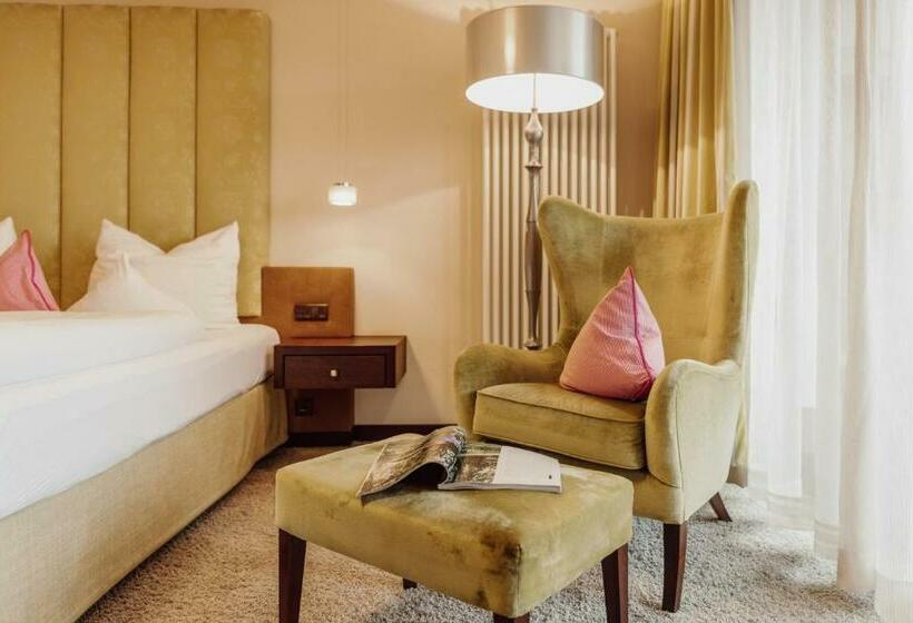 Classic room with balcony, Der Eisvogel Wellness & Genuss