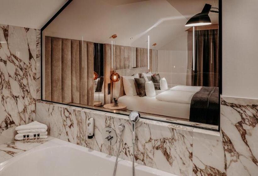 Номер Deluxe с Балконом, Der Eisvogel Wellness & Genuss