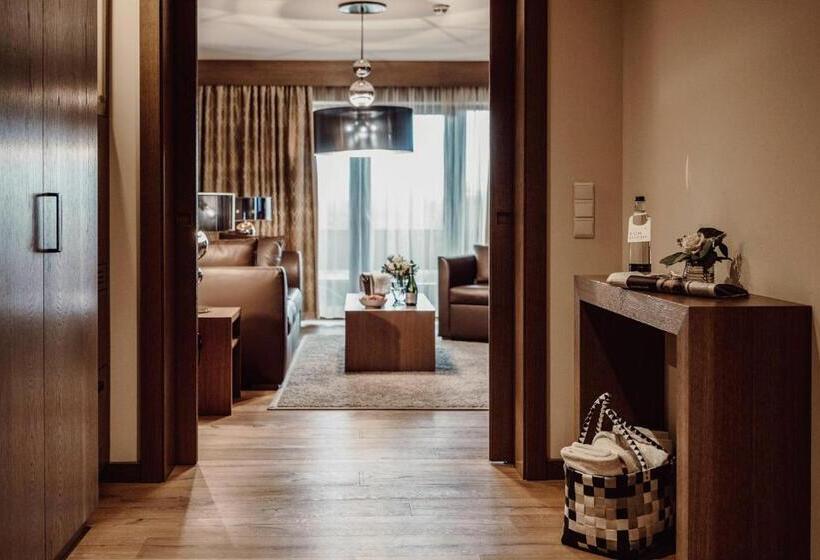 Люкс с Балконом, Der Eisvogel Wellness & Genuss