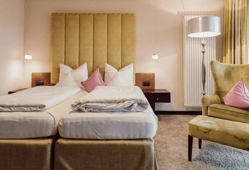 Classic room with balcony, Der Eisvogel Wellness & Genuss