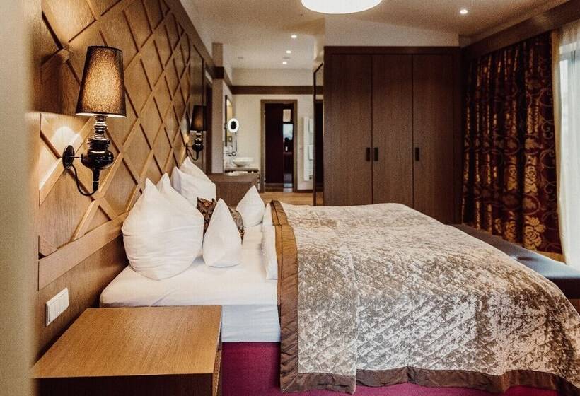 Люкс с Балконом, Der Eisvogel Wellness & Genuss