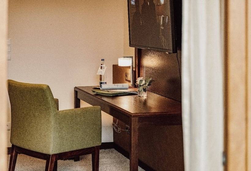 Полулюкс с Балконом, Der Eisvogel Wellness & Genuss